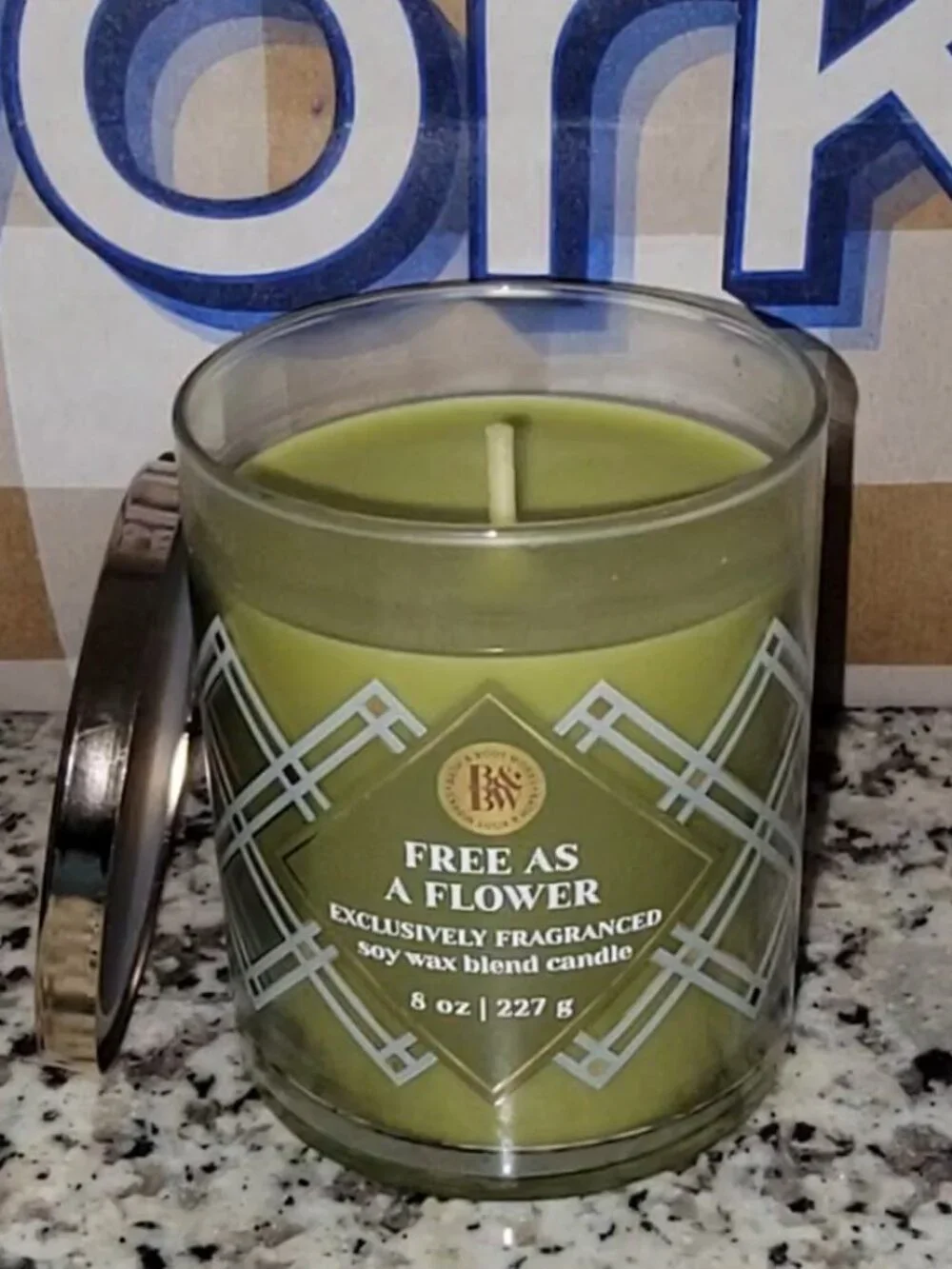 🎉 FREE AS A FLOWER- Limited Edition CANDLE